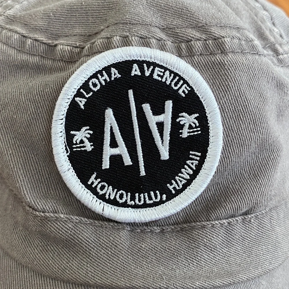 ❤️ Aloha Avenue Hawaii Adjustable Baseball Hat Cap NWOT